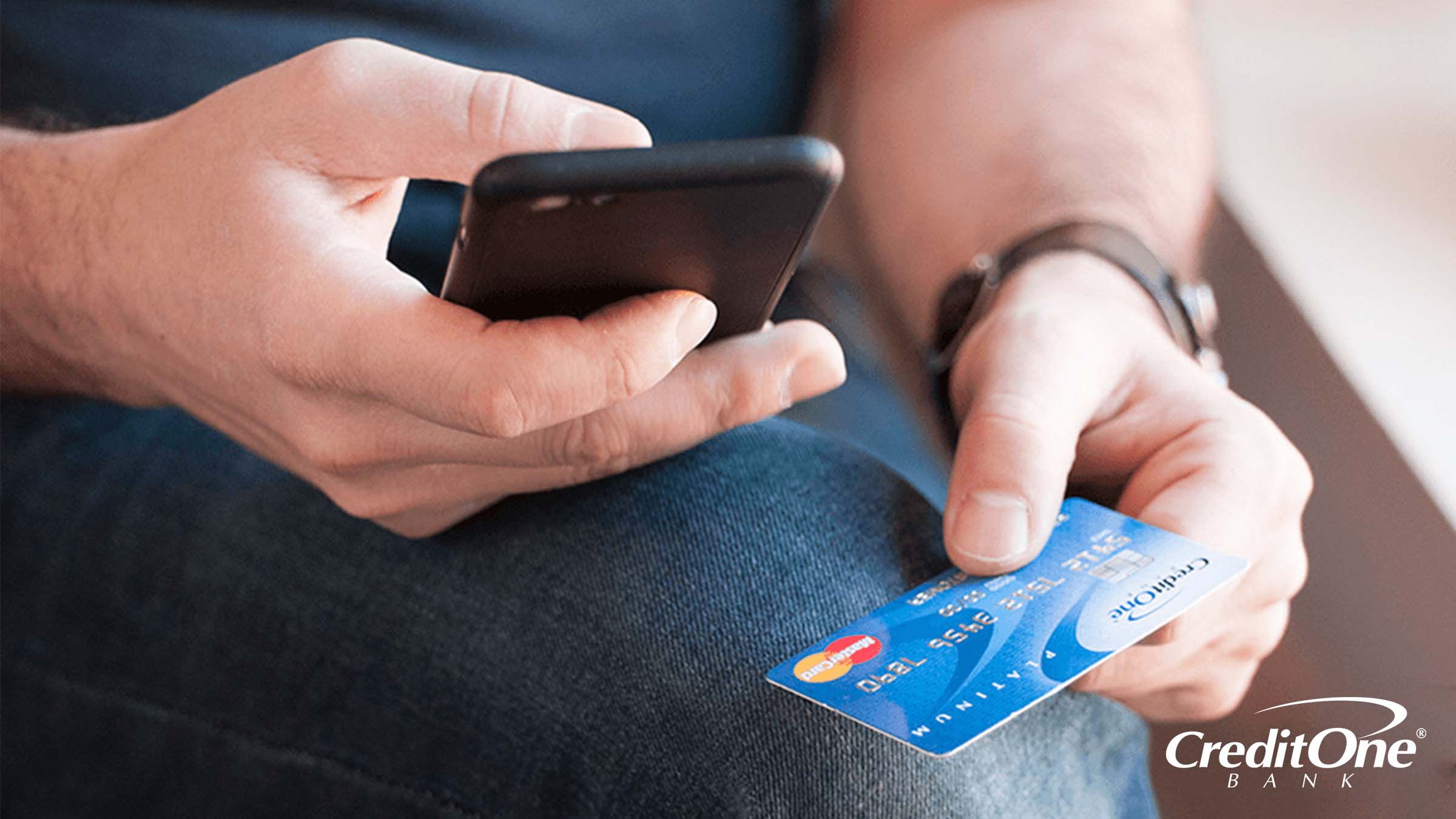 Checking your credit report on your mobile device Checking your credit report on your mobile device